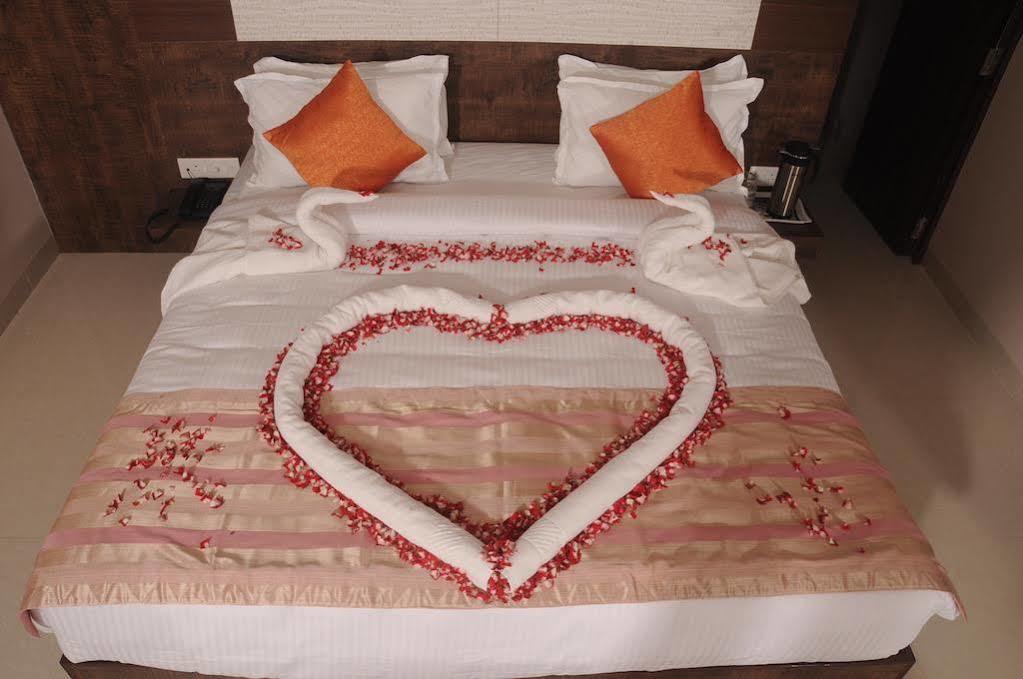 Boshan Hotels Мапуса Экстерьер фото